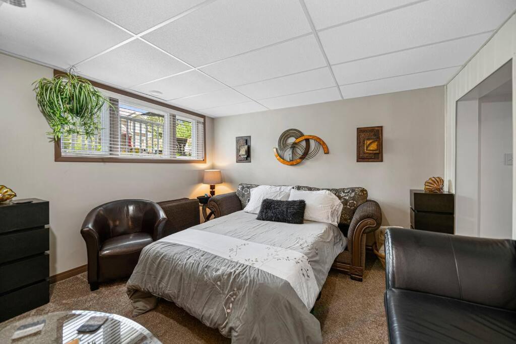 Yeg Chic Luxury Accommodation Edmonton Extérieur photo